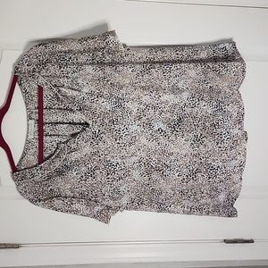 324- Blousology Beige Black Print Blouse Women's 3X